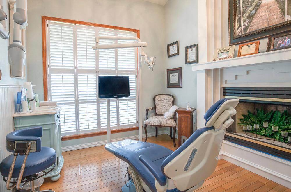 Dental treatment room at Garden Oaks Family & Cosmetic Dentistry Denton, TX Office